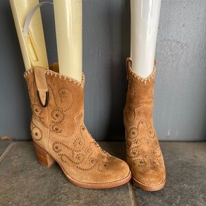 Frye Boots 7.5